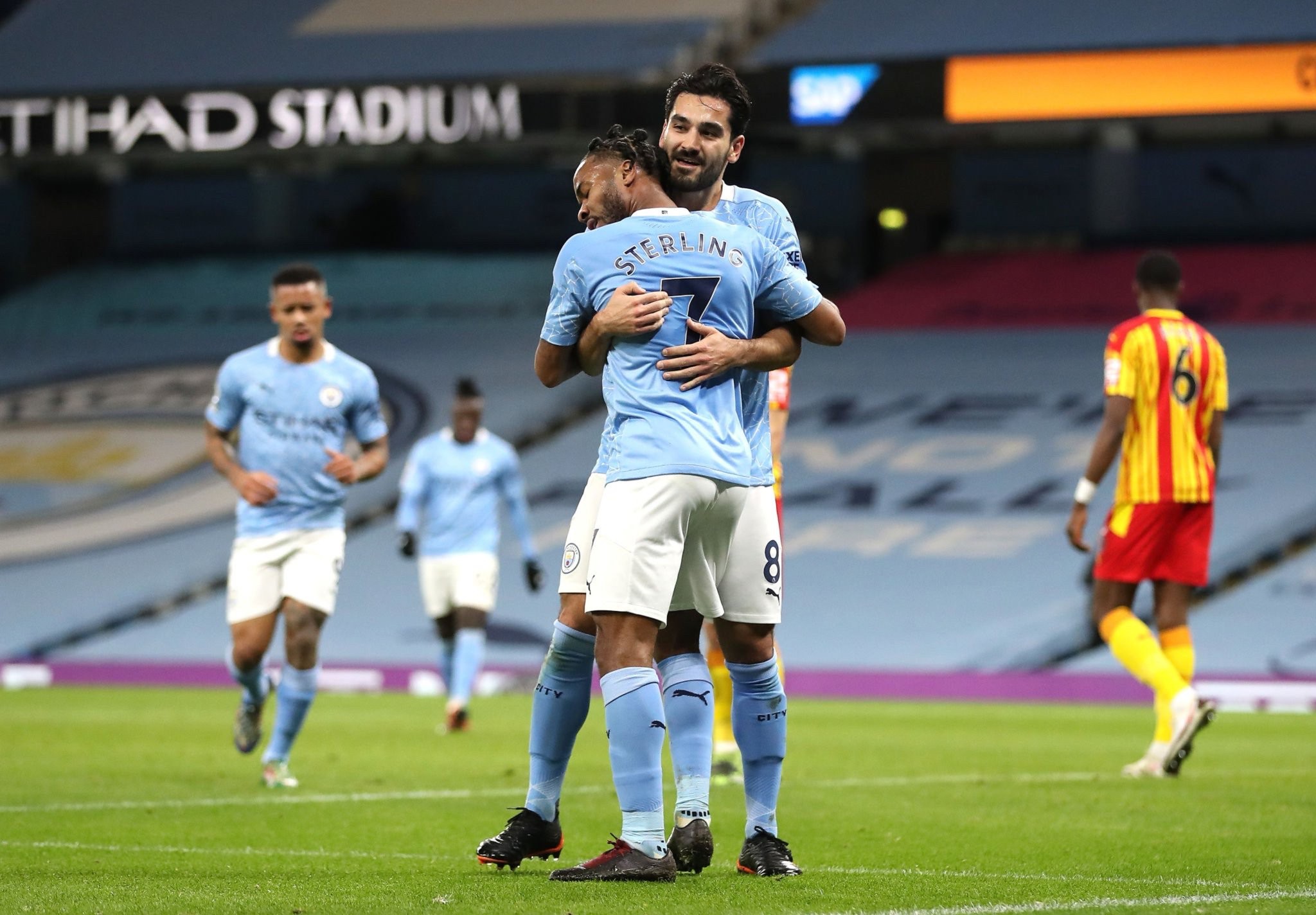 以及队员们 以及队员们