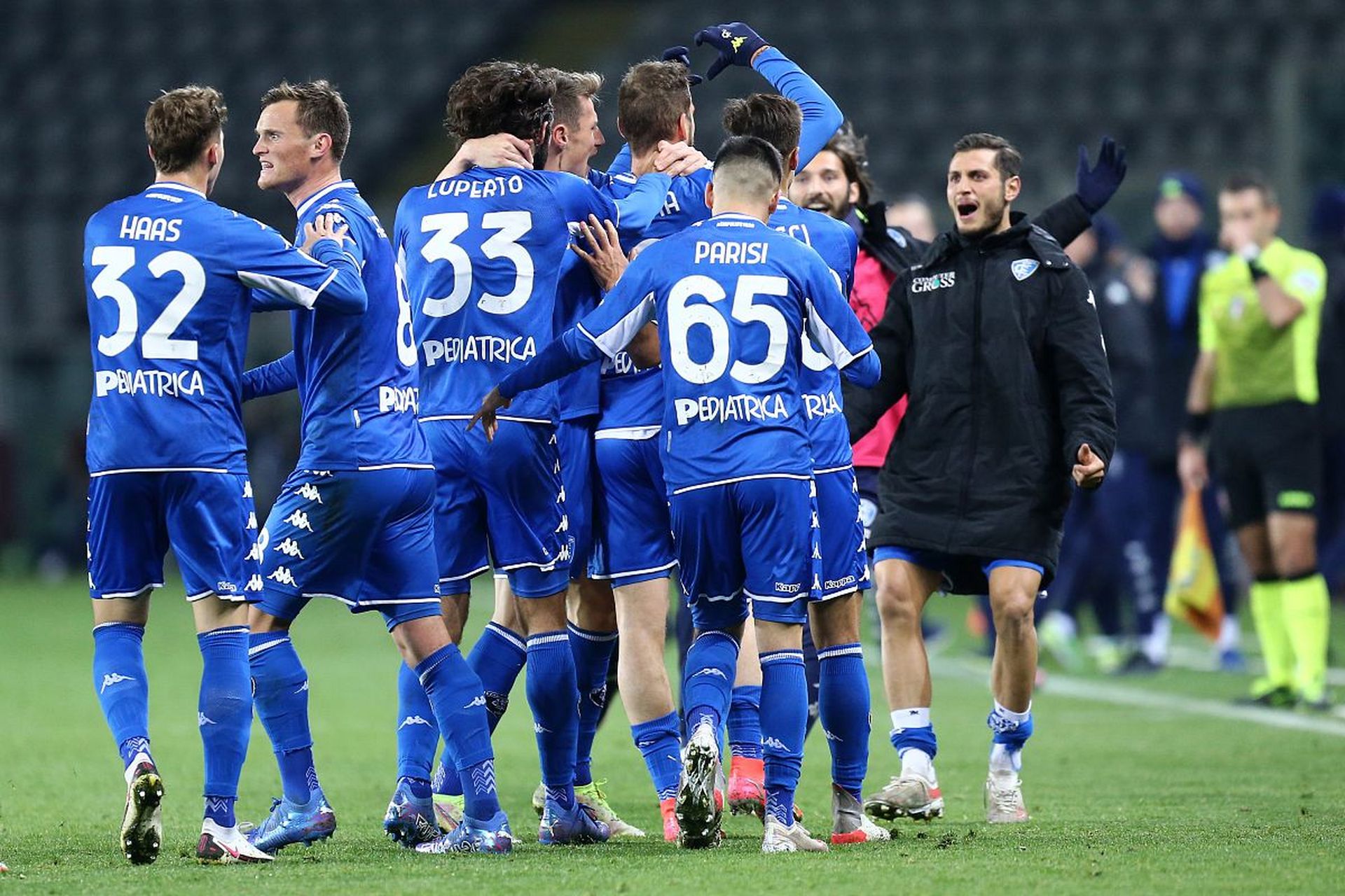 制和边路突 制和边路突