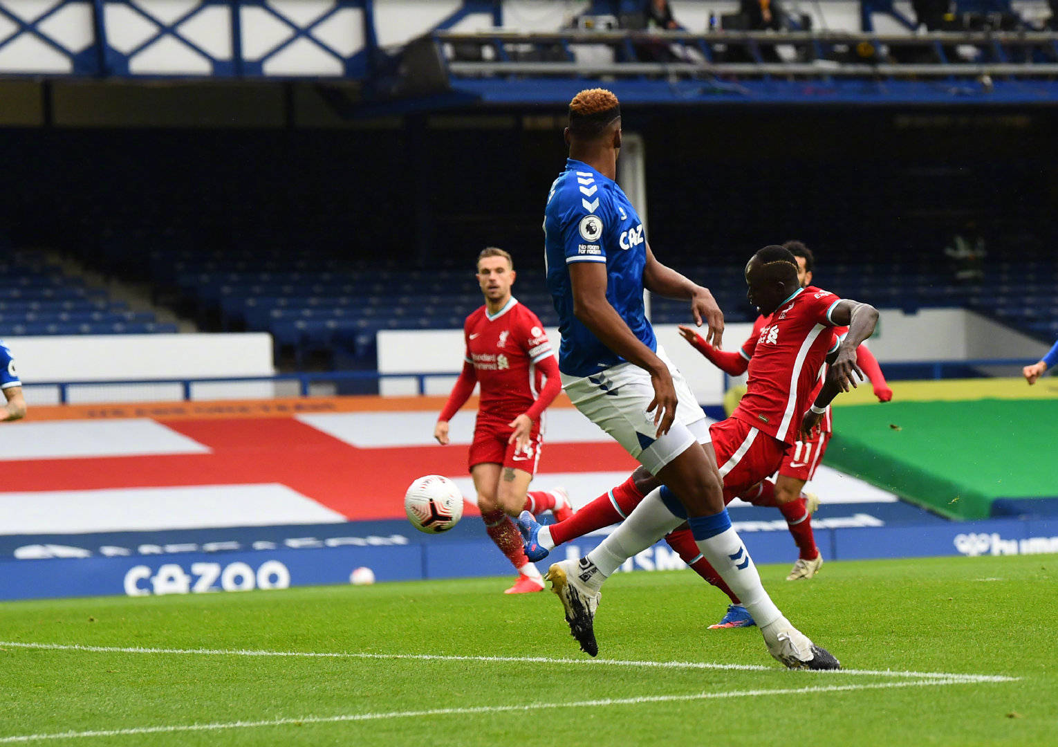 規拉開比分 規拉開比分