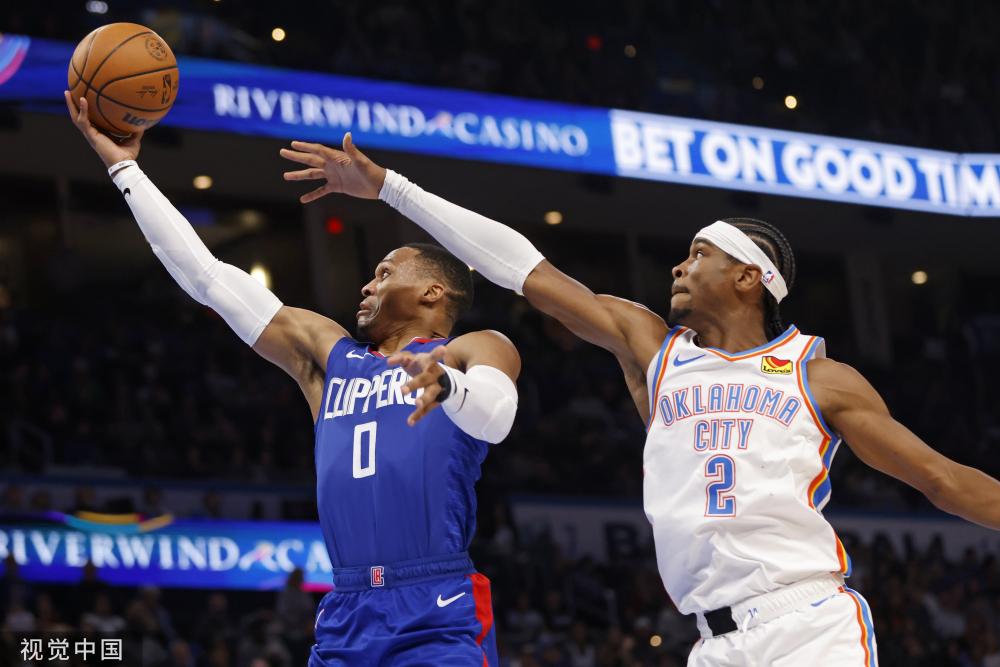 通过细致的 通过细致的