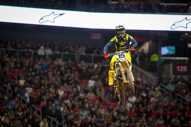 极追求埃基 极追求埃基